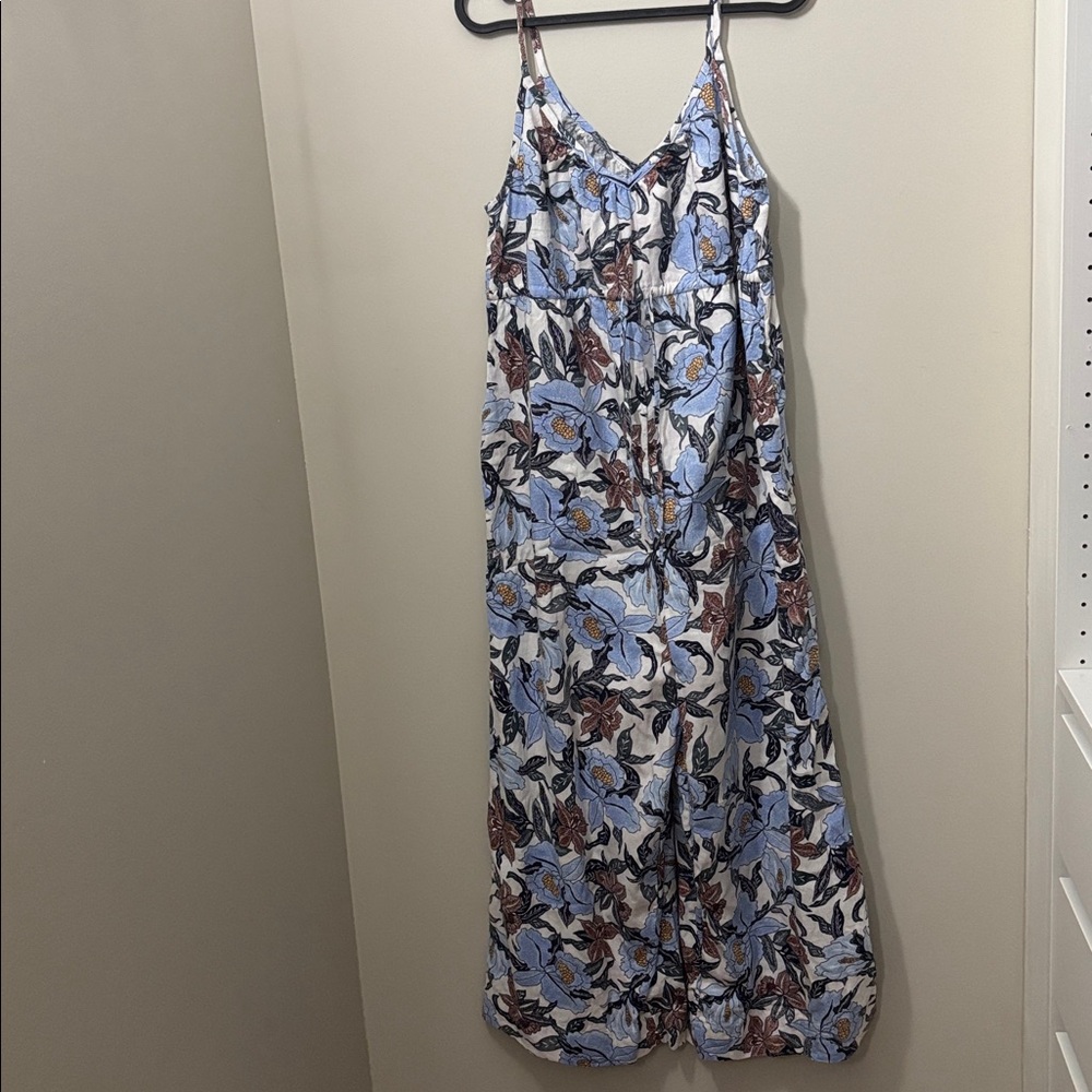 Old Navy Floral  (Maternity) Jumpsuit Blue and Brown side pockets size Sm
